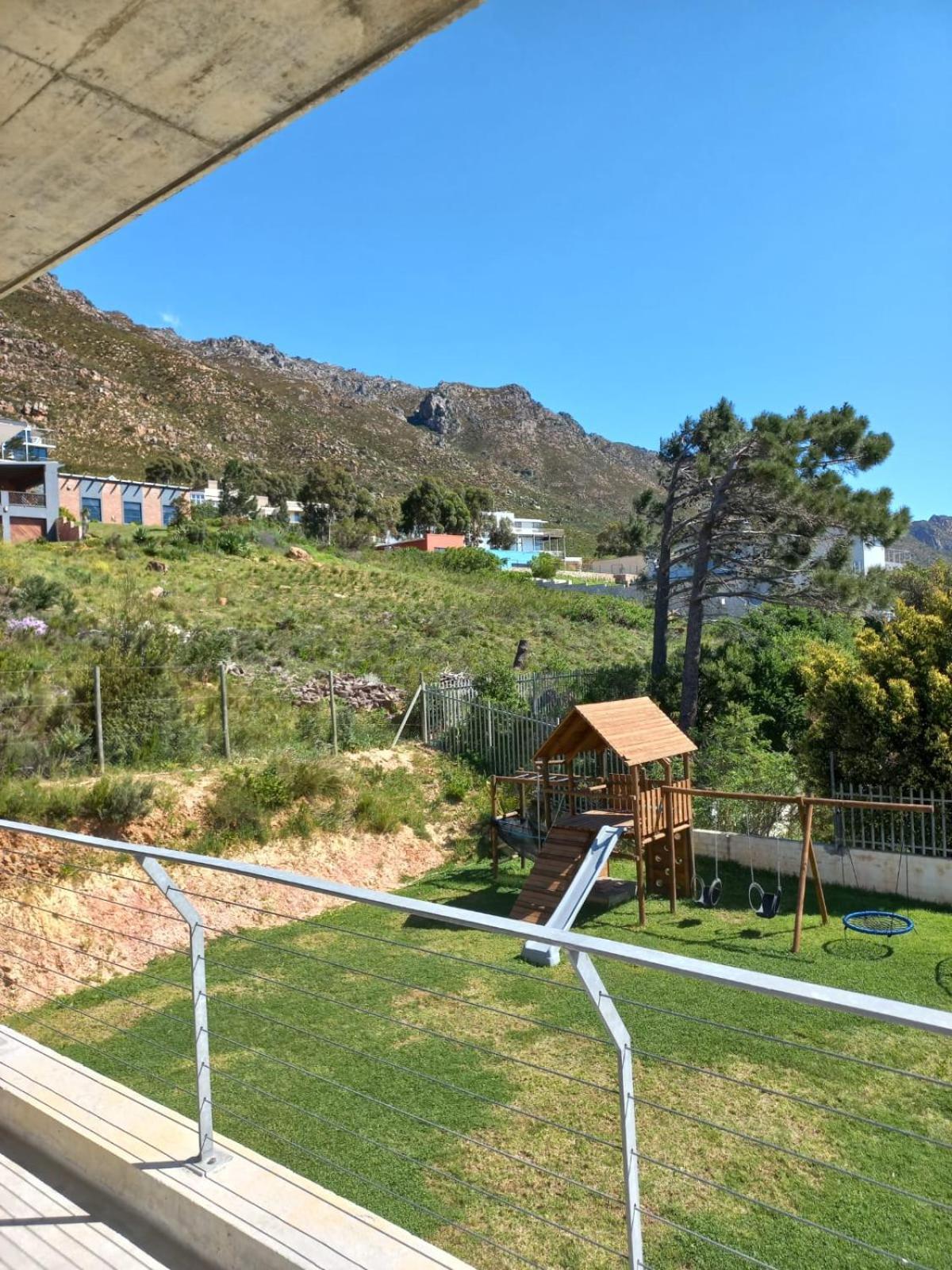 Apartment Chapman View *
